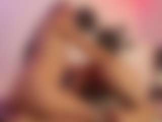 ladycamila's Live Sex Cam Show