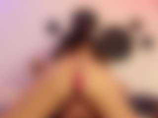 ladycamila's Live Sex Cam Show
