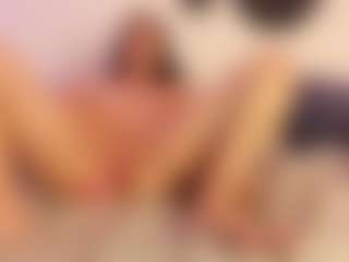 ladycamila's Live Sex Cam Show