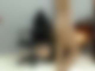 ladycamila's Live Sex Cam Show