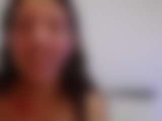 Live cam show with ladycamila - Facial on studioflirtlive.com