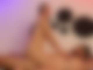 Live cam show with ladycamila - Shake on Camsoda