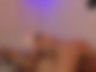 ladycamila MILF webcam performer live streaming