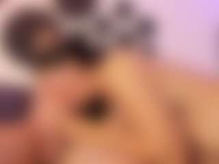 ladycamila MILF webcam performer live streaming