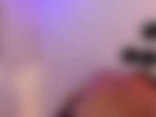 ladycamila's Live Sex Cam Show