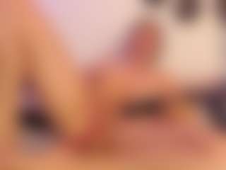 ladycamila's Live Sex Cam Show