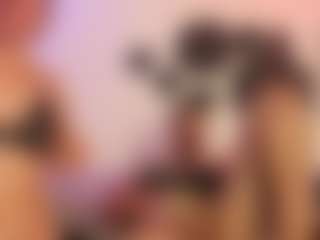 Live cam show with ladycamila - Normal on Instabang