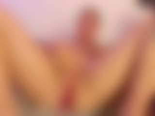 ladycamila's Live Sex Cam Show