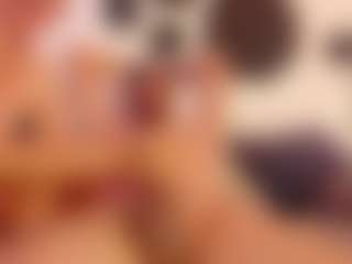 ladycamila's Live Sex Cam Show