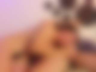 ladycamila's Live Sex Cam Show