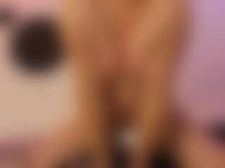 ladycamila's Live Sex Cam Show