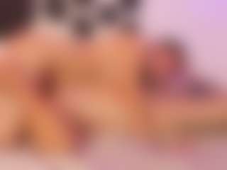 Live cam show with ladycamila - Gamer Mature on TeamSkeetLive