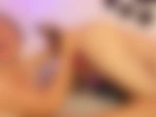 ladycamila's Live Sex Cam Show