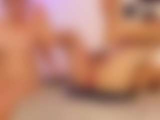 ladycamila's Live Sex Cam Show