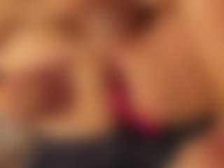 Live cam show with ladycamila - Yoga on AdultVida.com