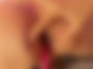 Live cam show with ladycamila - Facial on Camsoda