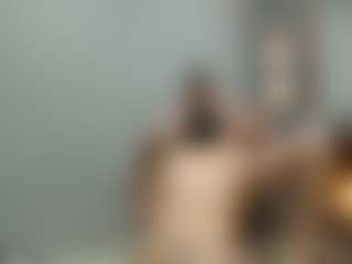 ladycamila's Live Sex Cam Show