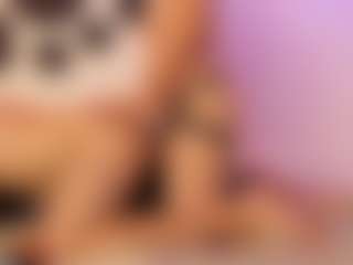 Live cam show with ladycamila - Brown Eyes on googirlz