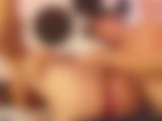 Live cam show with ladycamila - Facial on Latina Girls