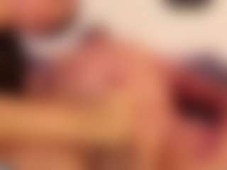Live cam show with ladycamila - Amateur Mature on Camsoda