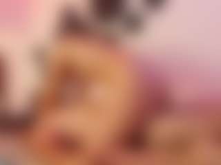 Live cam show with ladycamila - Normal on Camsoda