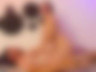 Live cam show with ladycamila - Shaved Pussy on SpankPalCams