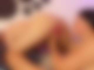Live cam show with ladycamila - Strip Mature on Camsoda