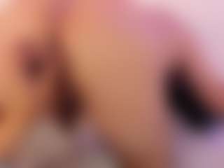ladycamila's Live Sex Cam Show