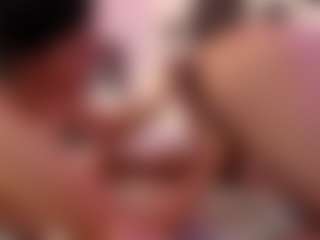 ladycamila's Live Sex Cam Show