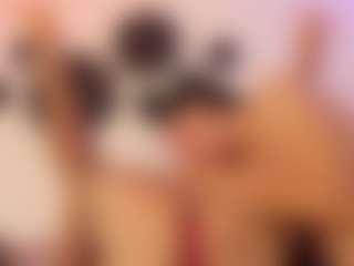 Live cam show with ladycamila - Lovense Middle Aged on Camiplay Live