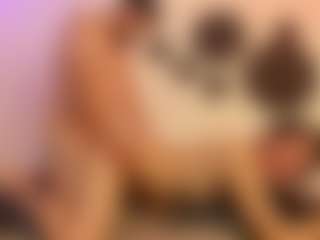 Live cam show with ladycamila - Shaved Pussy on Camiplay Live