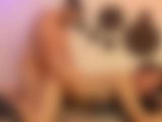Live cam show with ladycamila - Ball Sucking on Camiplay Live