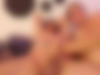 ladycamila's Live Sex Cam Show