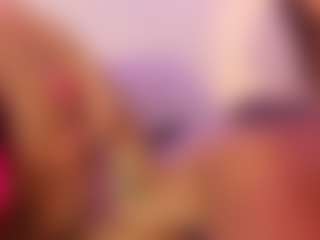 Live cam show with ladycamila - Average on Camsoda