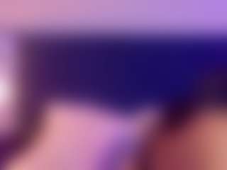 Live cam show with MargaretSaunders - Huge on Camsoda Late Night