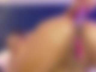 Live cam show with MargaretSaunders - Huge on Fling VIP Chat
