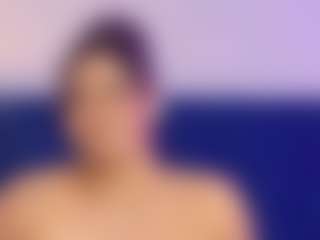 Live cam show with MargaretSaunders - Huge on friskycurves.com