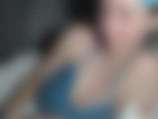 petite-danielle's Live Sex Cam Show