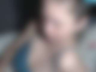 Live cam show with petite-danielle - Normal on ObeyMaria