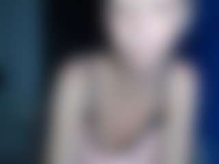 petite-danielle's Live Sex Cam Show