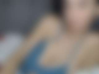 Live cam show with petite-danielle - Blue Eyes Brown Hair on Camsoda
