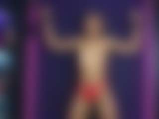 Live cam show with MrEbonybdsm - Average on Hubzter Live