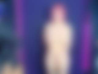Live cam show with MrEbonybdsm - Skinny on StripNow
