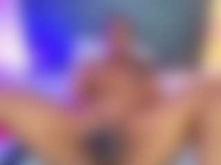 AlisonTravis's Live Sex Cam Show