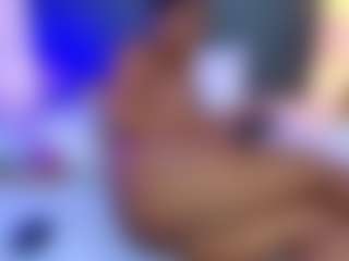 AlisonTravis's Live Sex Cam Show