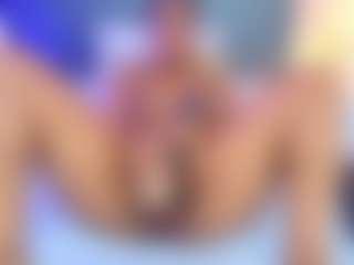 AlisonTravis's Live Sex Cam Show
