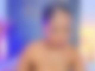AlisonTravis's Live Sex Cam Show