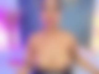 AlisonTravis's Live Sex Cam Show