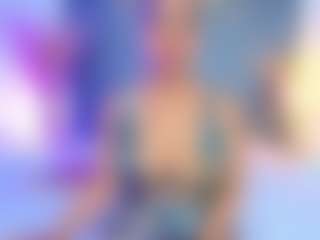 AlisonTravis's Live Sex Cam Show