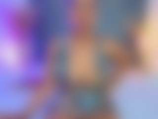 Live cam show with AlisonTravis - Public on CamSodaAdn
